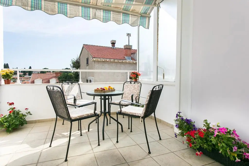 Apartment Valerija