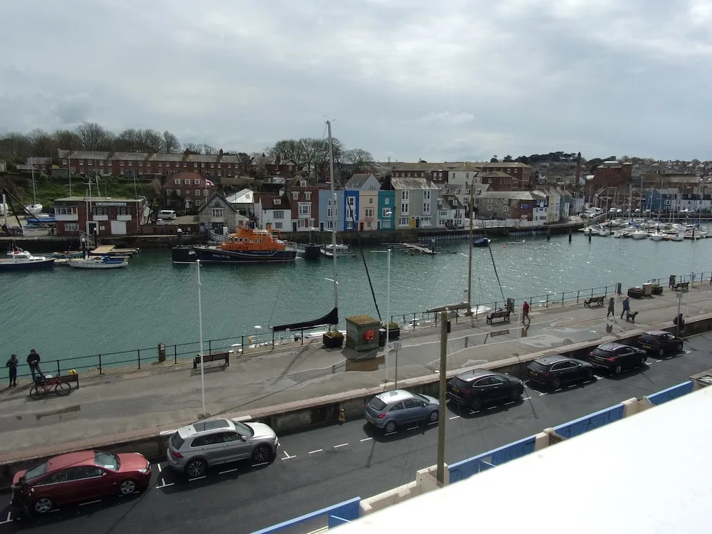 The Cavendale