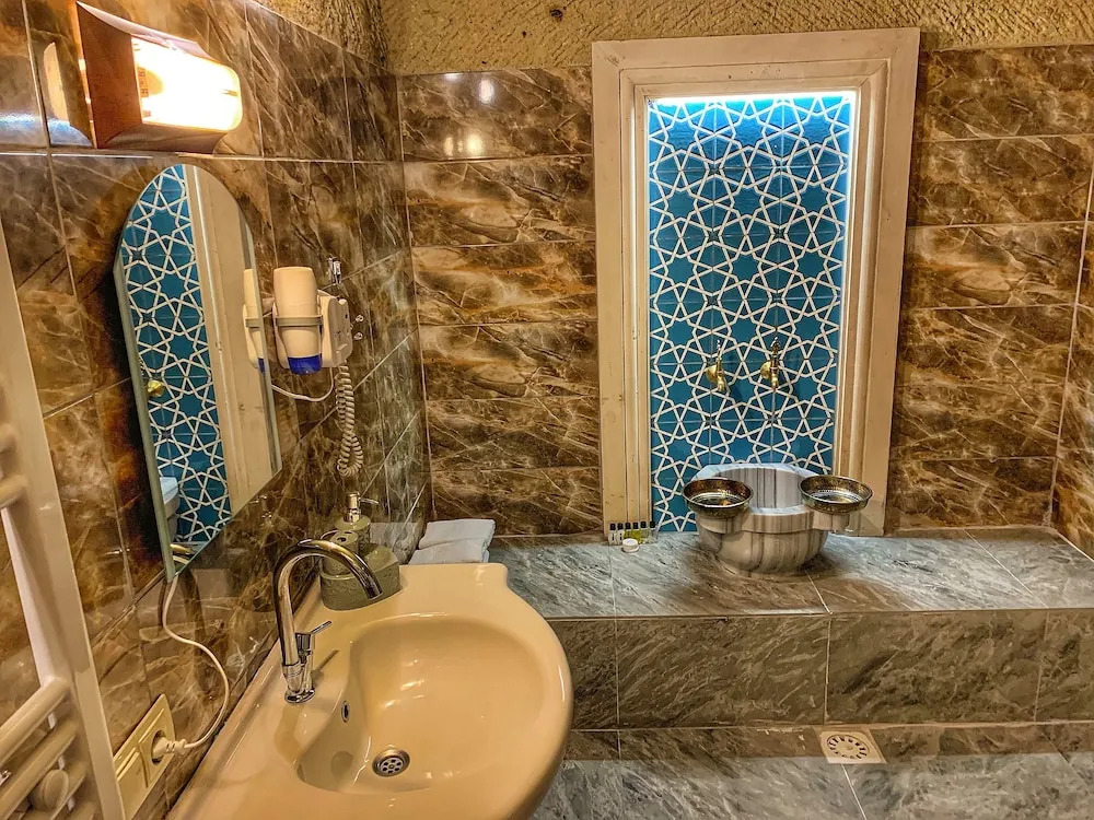 Lovely Cappadocia Hotel