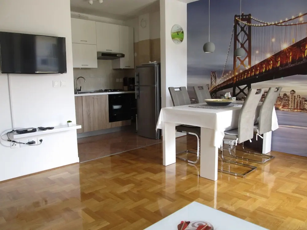 Apartment Spankus