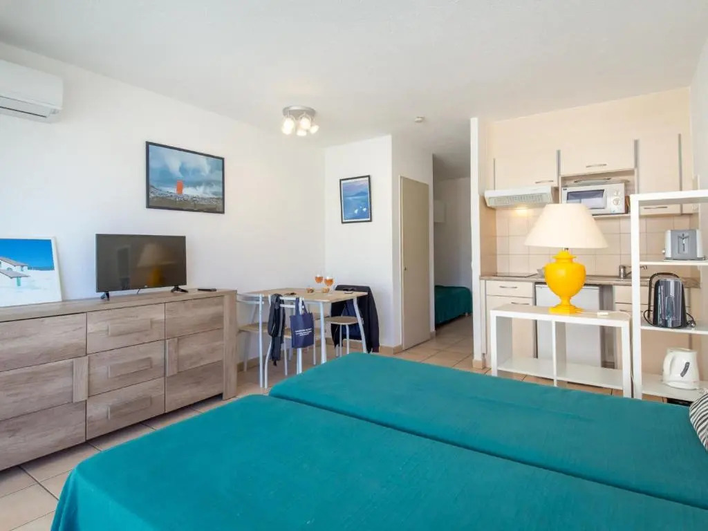 Appartement Saint-Raphaël, 1 pièce, 3 personnes - FR-1-466A-37