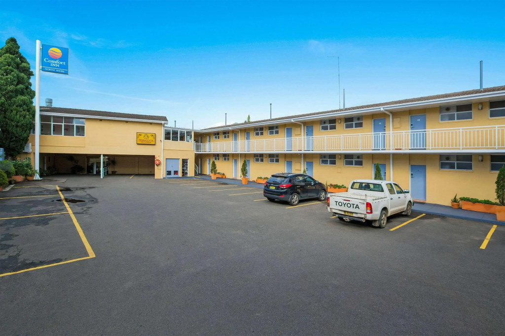 Comfort Inn North Shore Hotel