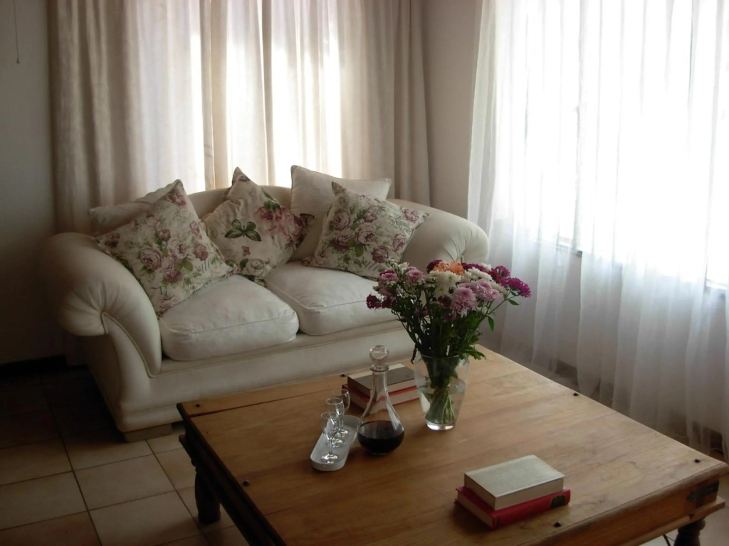 Jacaranda Self Catering Apartments