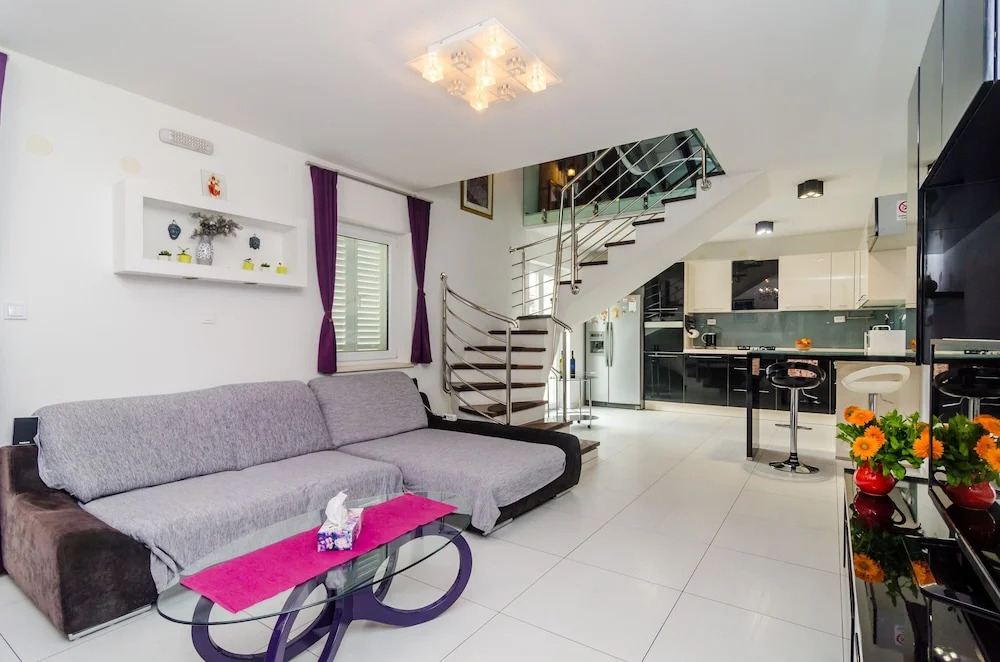 Apartment Villa Mikica