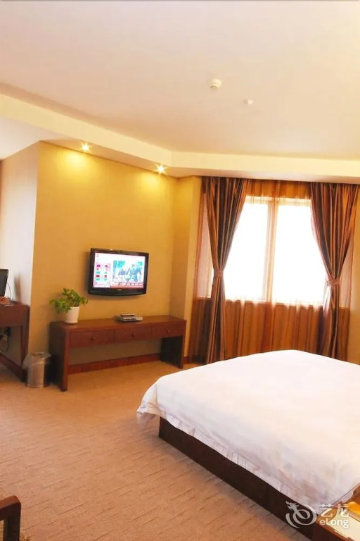 Lotus Hotel
