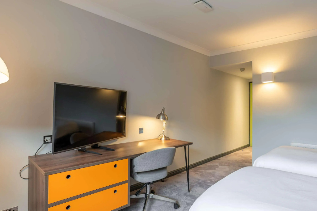Village Hotel Cardiff