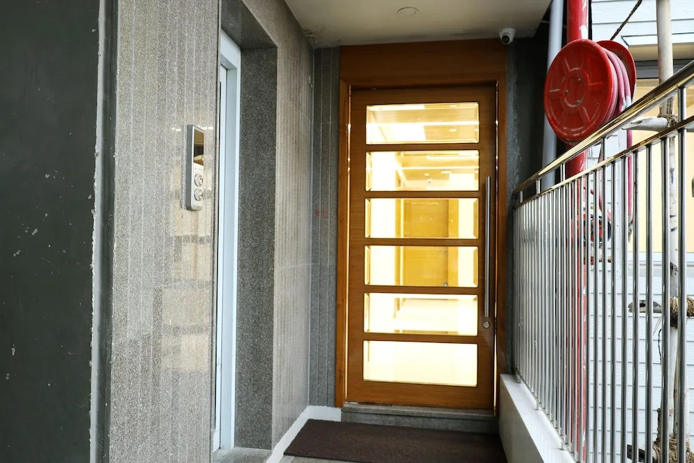 Tulsi Hotel