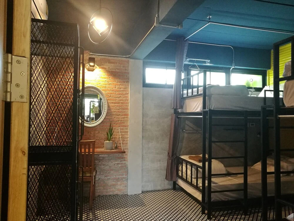 Hostel Bed Terminal