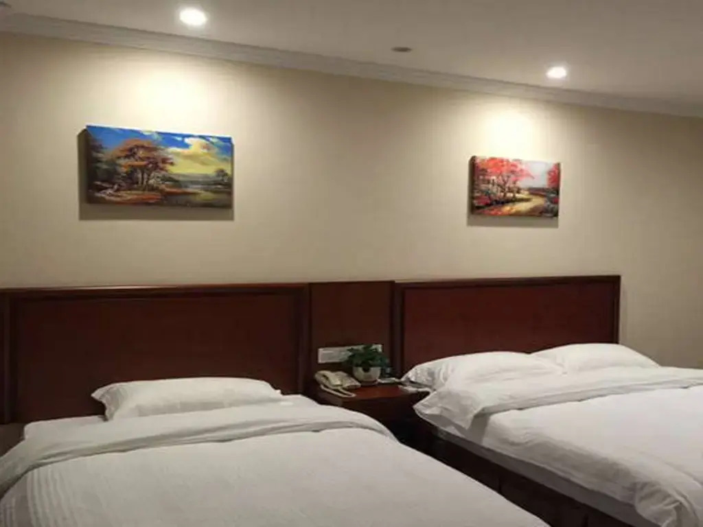 GreenTree Inn Wuhu Wuhu County Yingbin Avenue World Trade South Building Express Hotel