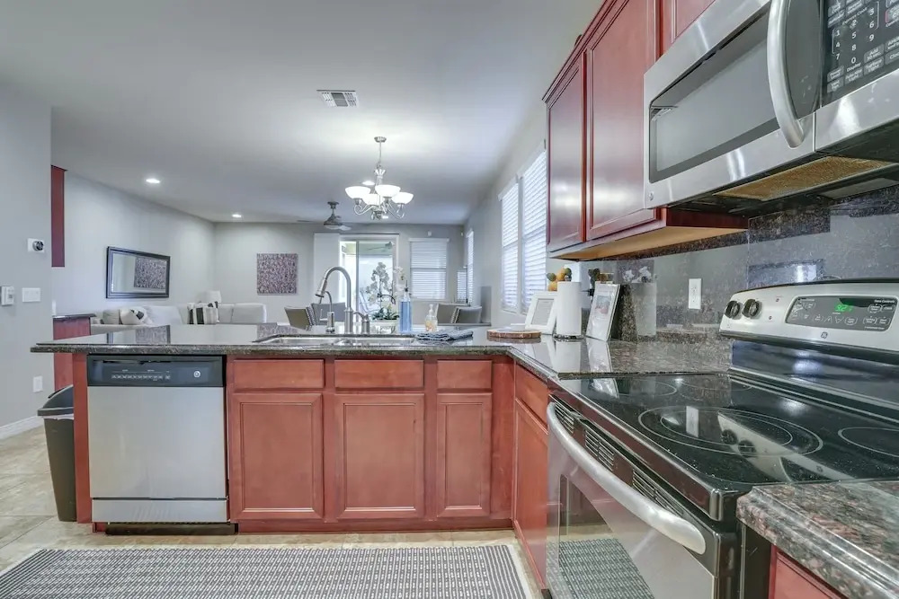 Glendale Home Near Westgate Entertainment District