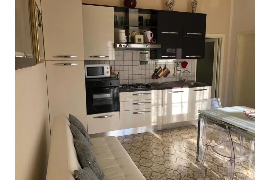 Casa Lidia 900m From Sea