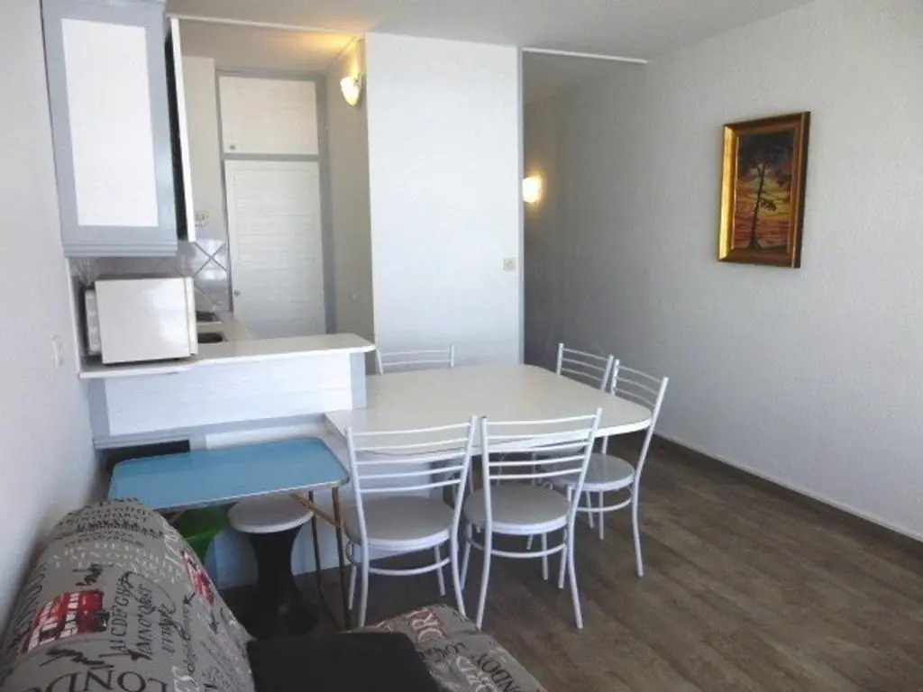 Appartement Arette, 2 pièces, 6 personnes - FR-1-602-46