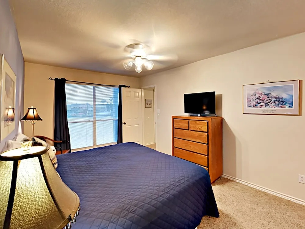 Fortuna Bay #14 - One Bedroom Condo