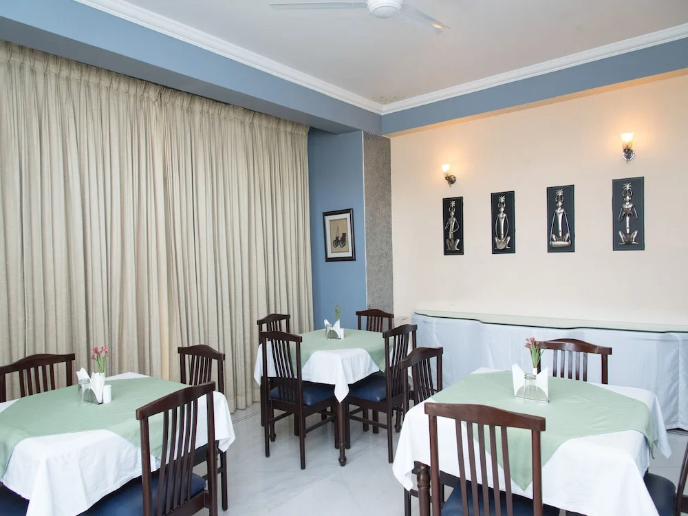 OYO 14357 Dev Villa