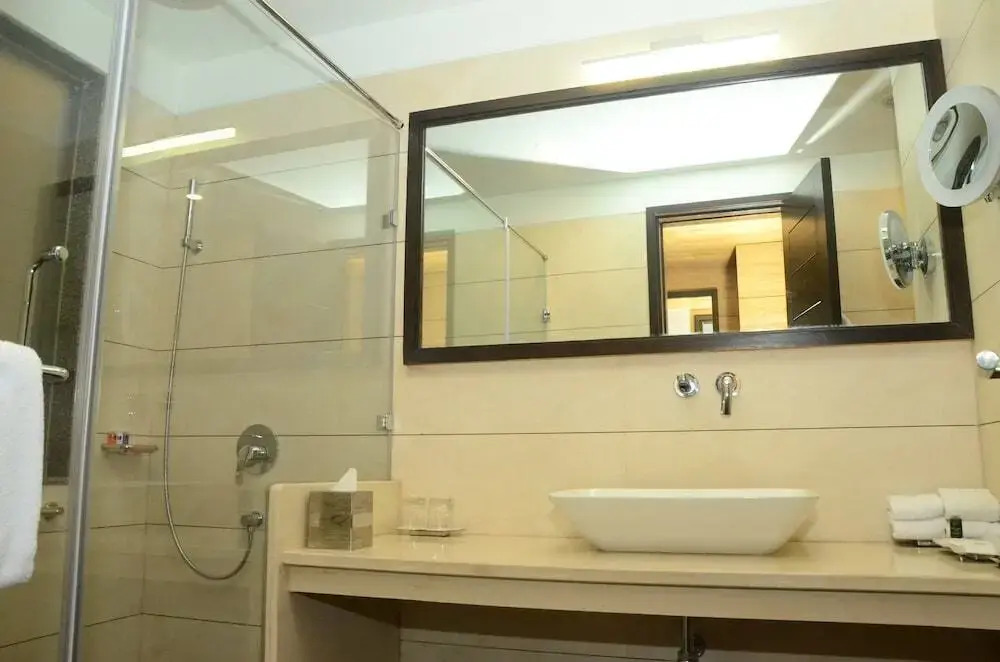OYO Rooms Zirakpur Bus Stand
