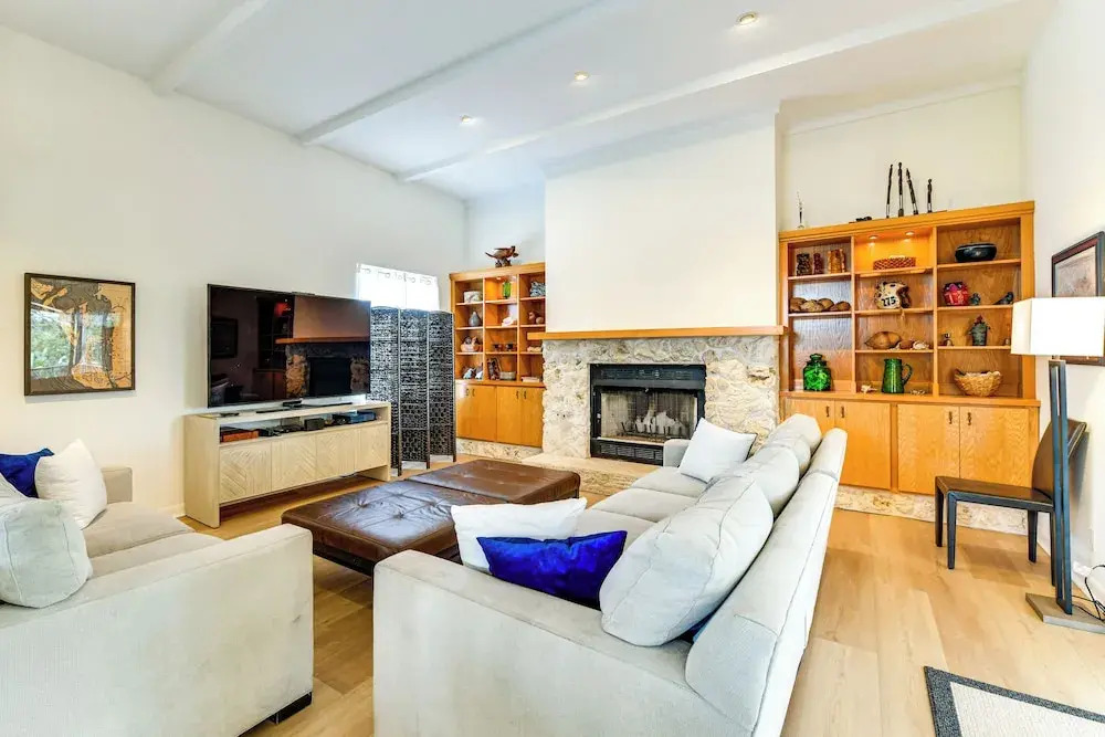 2 Mi to Beaches! Spacious Family Gem in Siesta Key