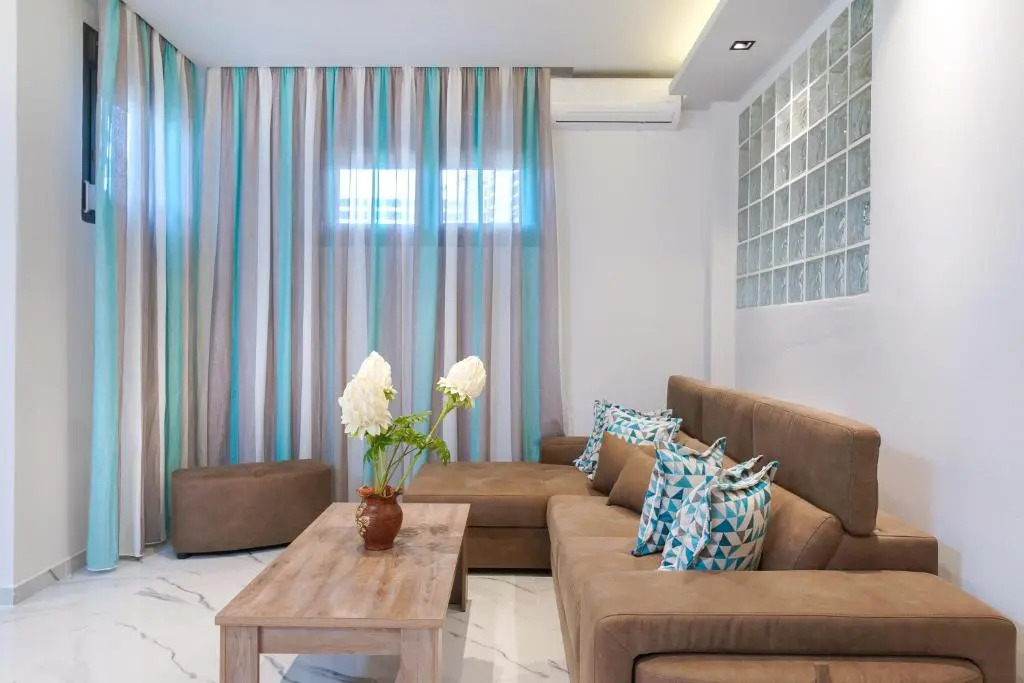 Eridon Suites