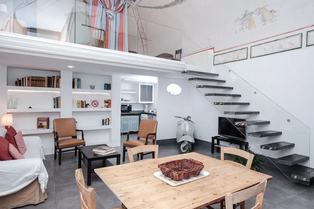 Vespa Studio Loft Trastevere