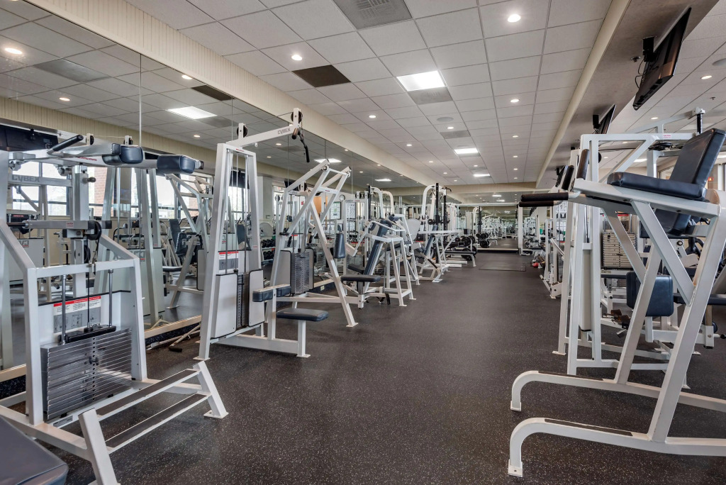 Best Western Plus Oswego Hotel and Conference Center
