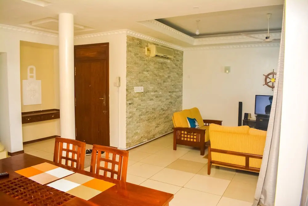 Stay.Plus Almasi Beachfront Apartments