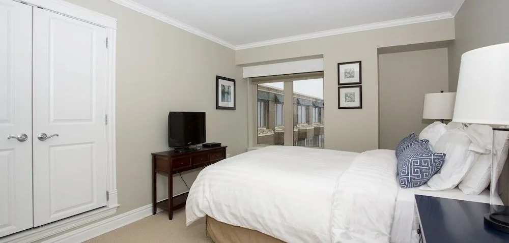 Moore Suites - Salter's gate