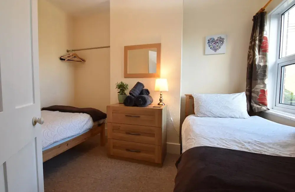 Tilling View with private parking