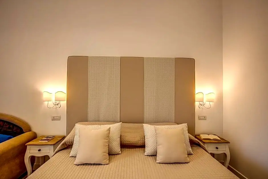 Sorrento Square Suites