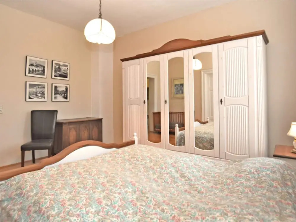 Exklusives Gruppenhaus mit home cinema
