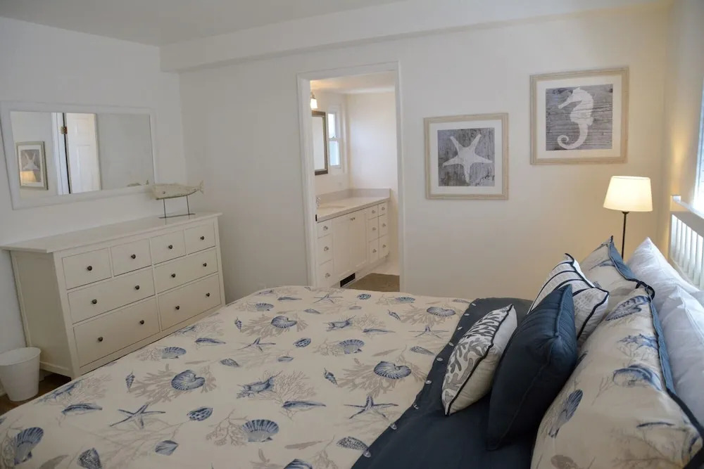 40th St A (68195) - 3 Br Townhouse