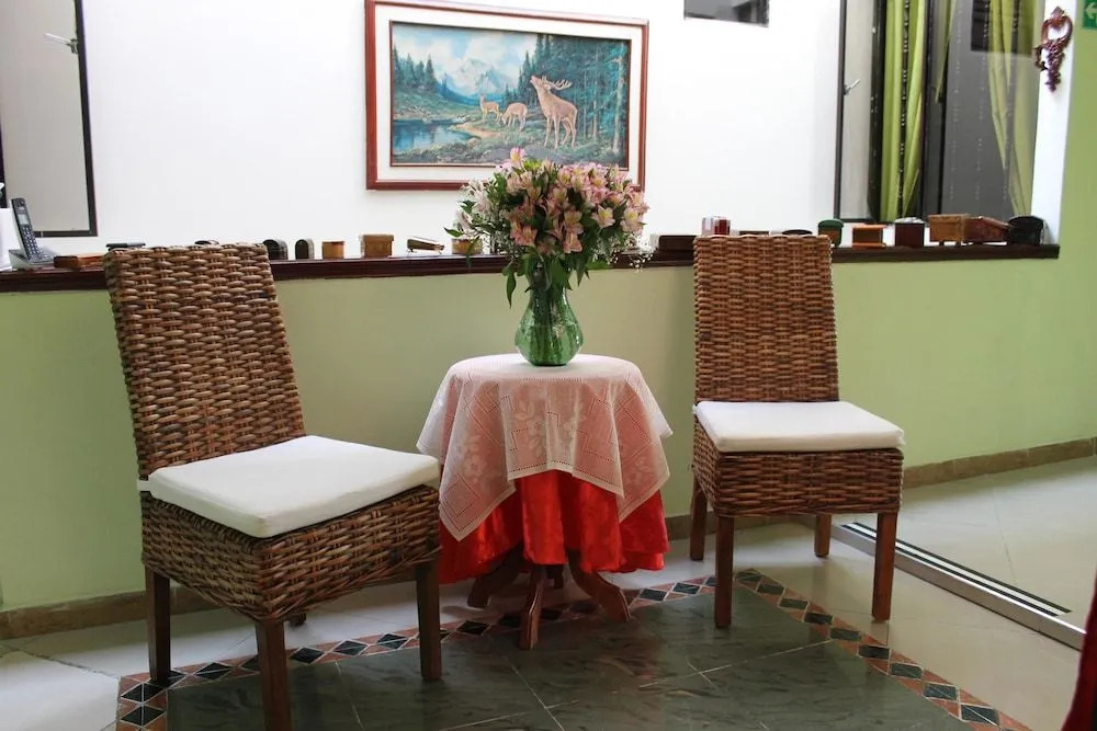Hotel Travel Empresarial