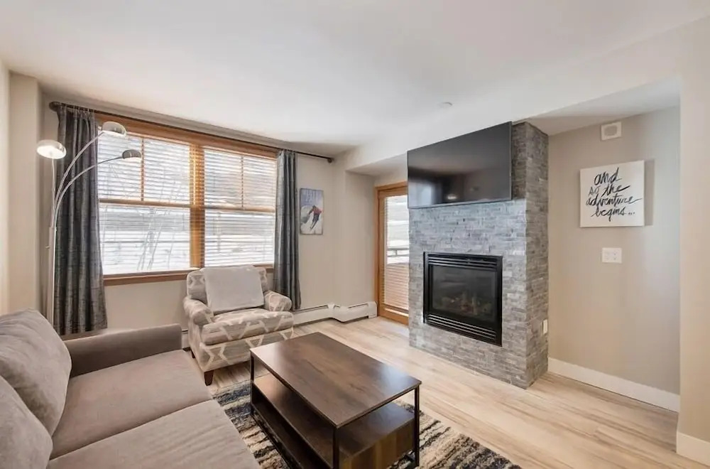 Premium Unit 1307 - 1 Bedroom - Zephyr Mountain 1 Condo