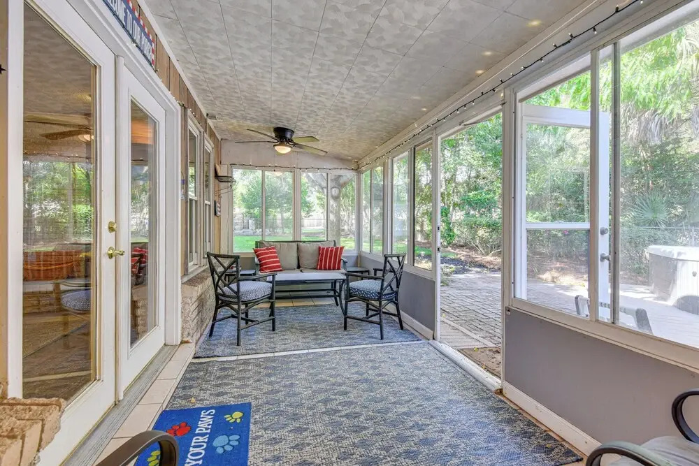 Spacious Home w/ Hot Tub in Fort Walton Beach!