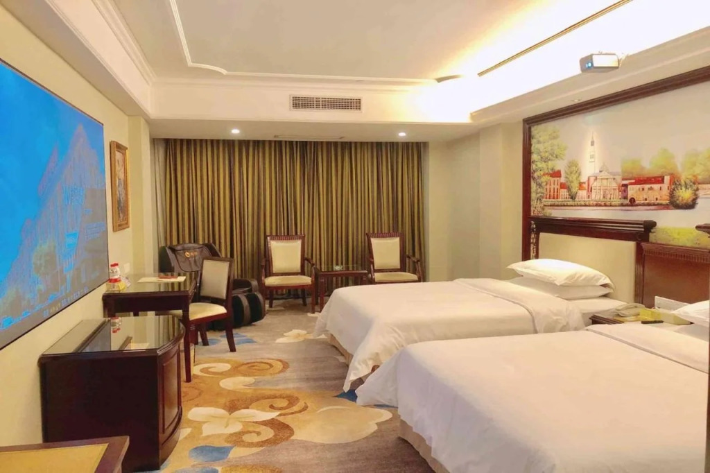 Vienna Hotel Guangzhou Shiling