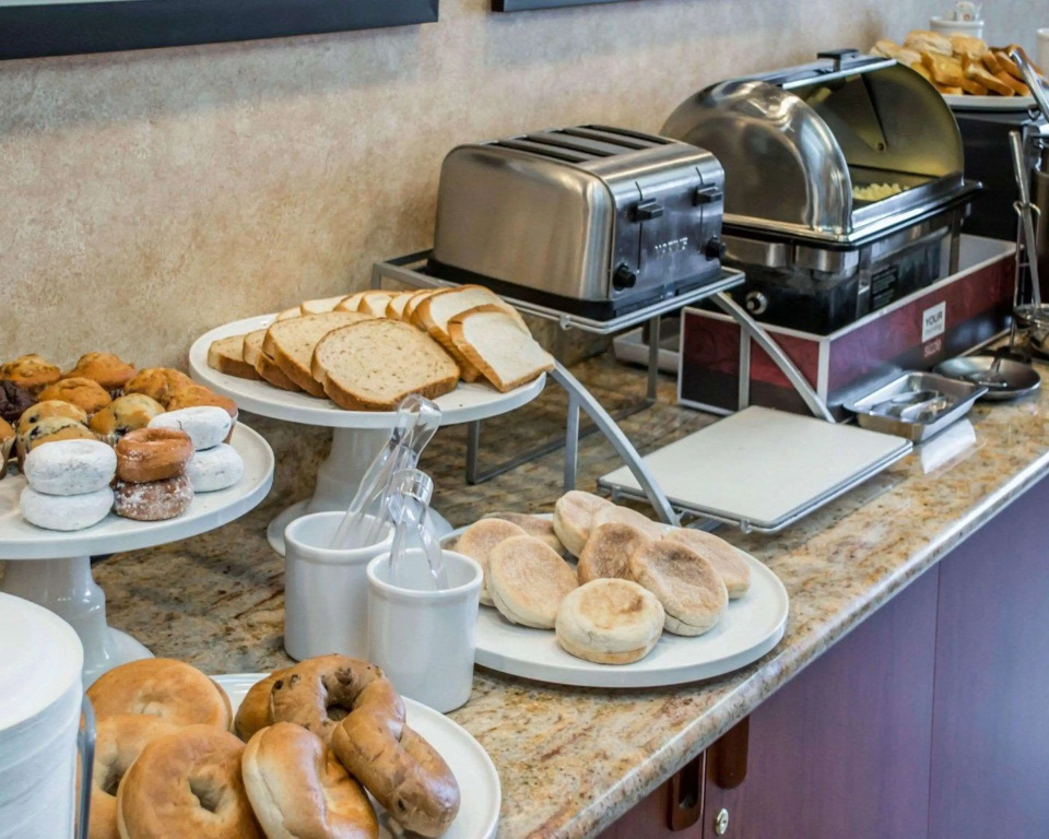 Comfort Suites Portland Southwest