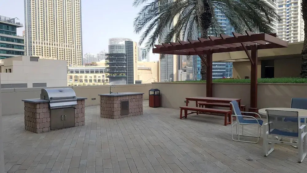 Chic 1BR Oasis in the Heart of Dubai Marina