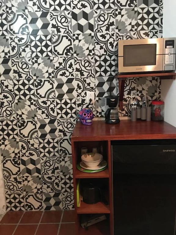 Cozy Downtown Studio for Two