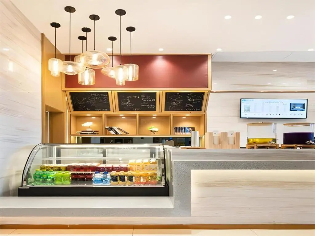 City Comfort Inn (Haikou Xiuying District Wanda Plaza)