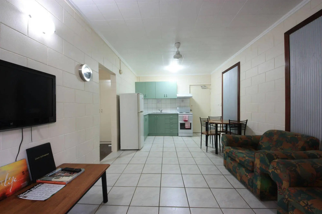 Coconut Grove Holiday Apartments