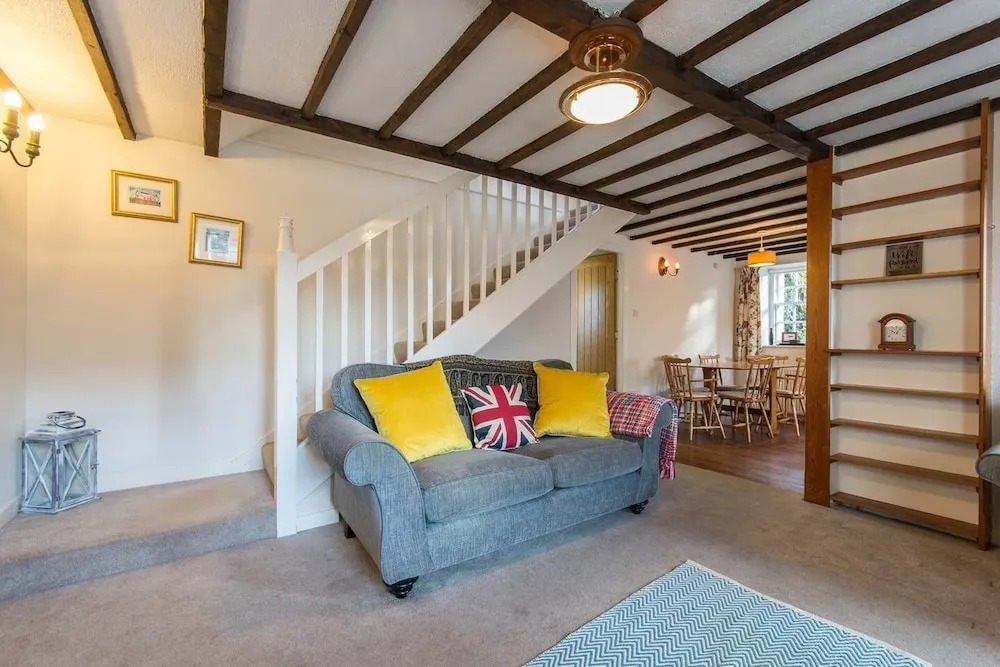 Quirky Cottage