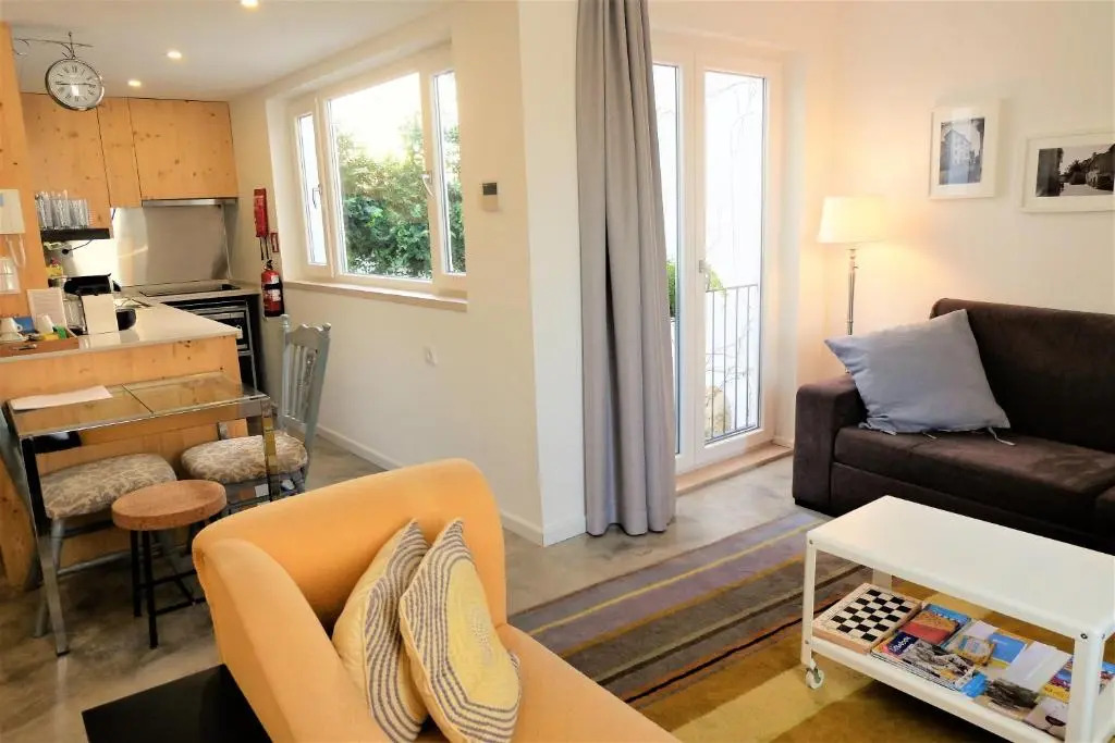 Apartments Uppe Villa