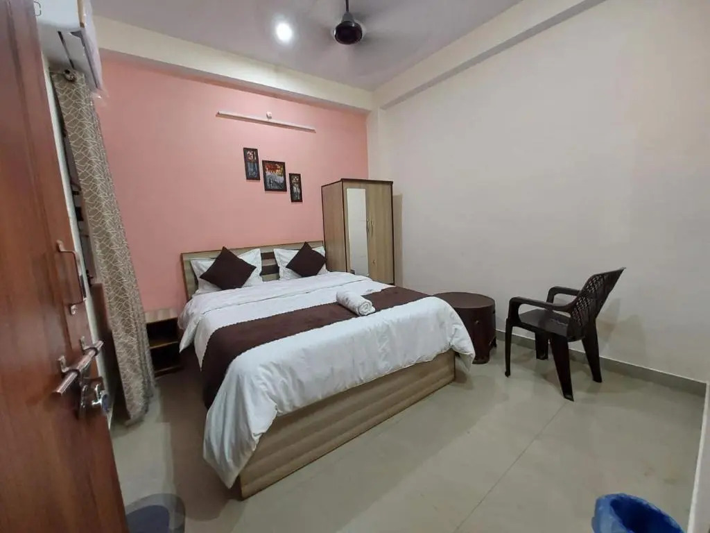 Manor Residency