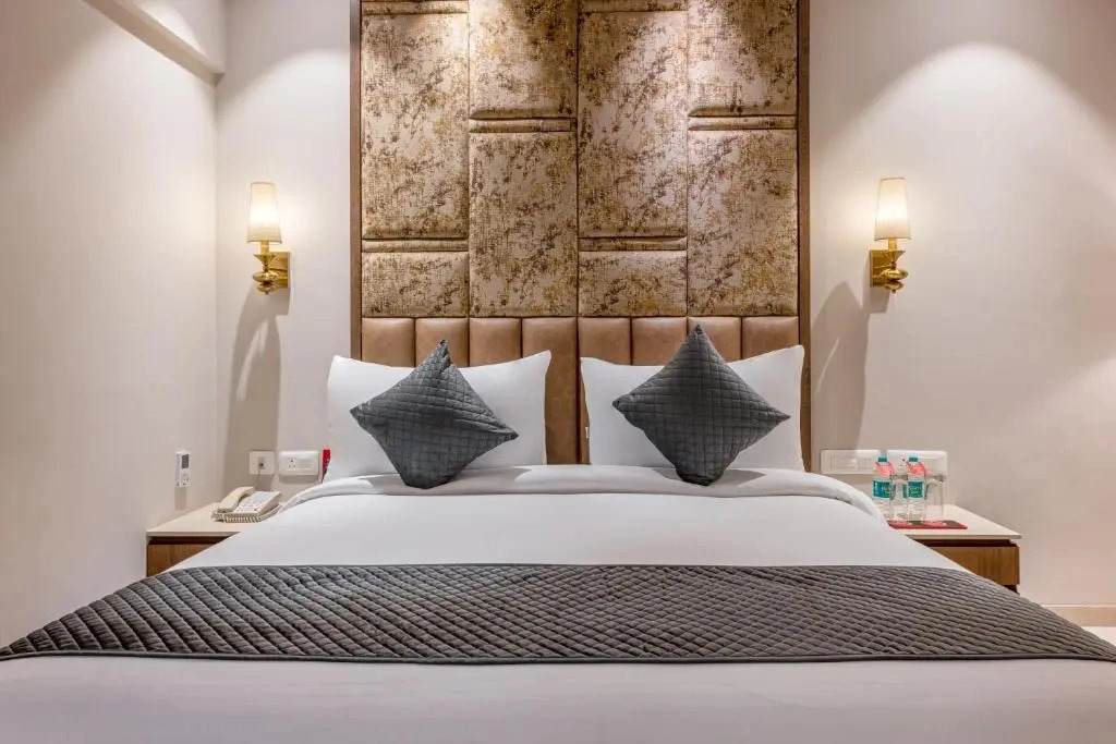 SkkyLight Lords Inn Nanded