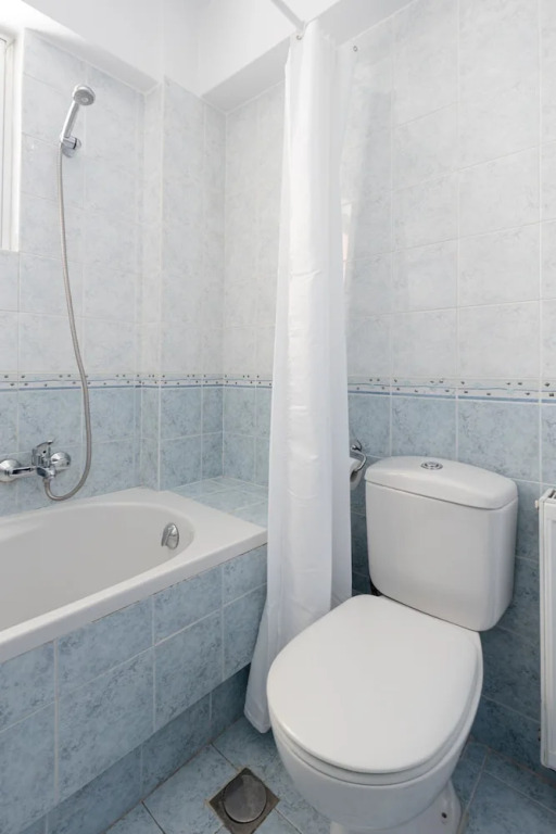 Ideal 1 BR Apartment in Petralona