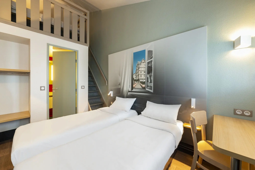 B&B HOTEL Clermont-Ferrand Le Brézet Aéroport
