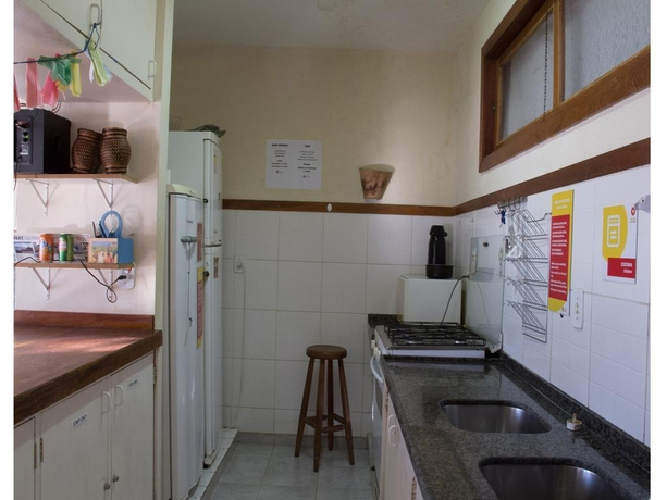 Casa Yellow Búzios Hostel