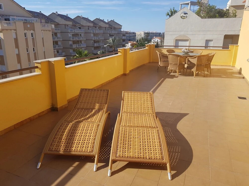 Modern Denia Apartment