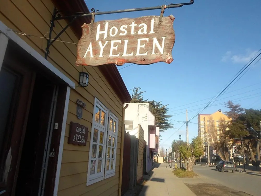 hostal ayelen