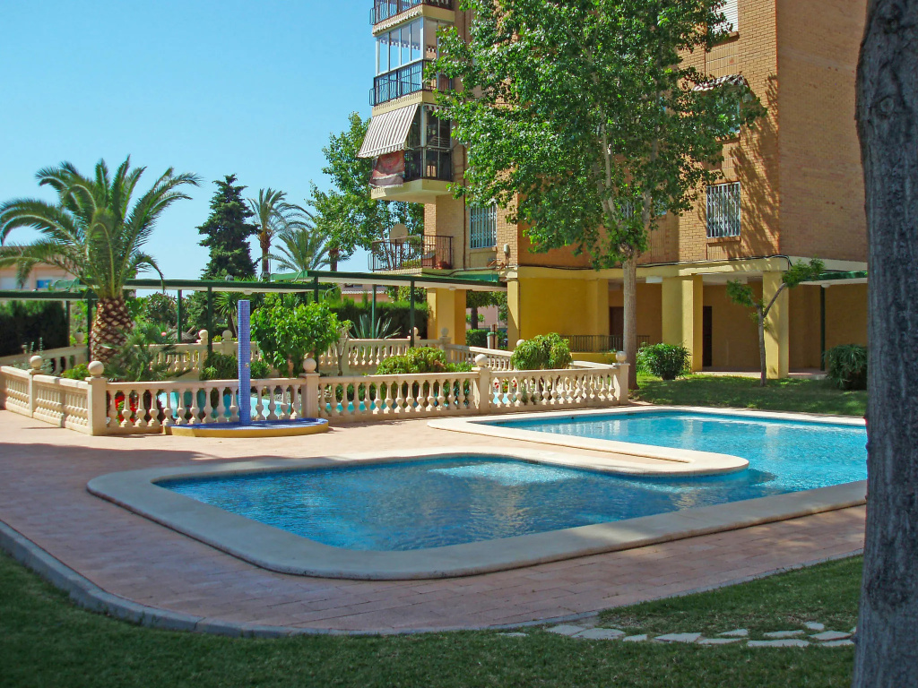 Apartment Las Cinco Torres by Interhome