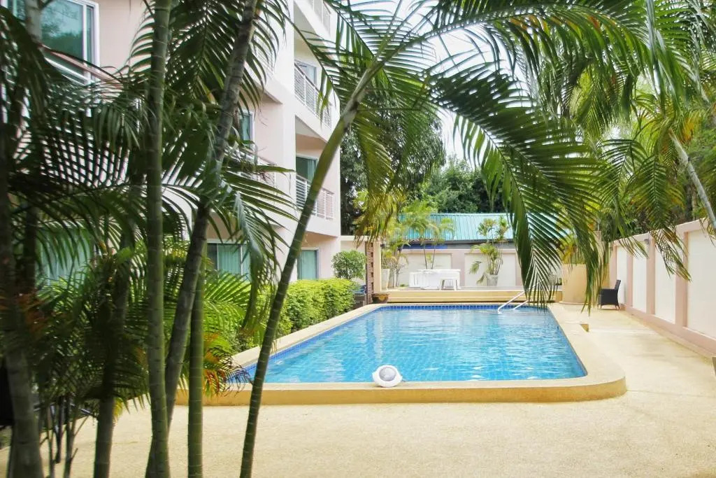 Flame Tree Residence , City Center & Close to Beach Cozy Apartment