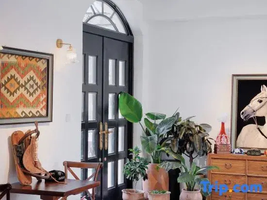 Tekesi Tara Homestay